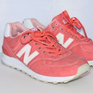 New Balance 574 Women Wl574CHE Coral/White Canvas Classic Comfort Shoes Size 10